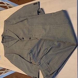 EUC Jos. A. Bank 100% Wool Signature Gold Traditional Fit Suit